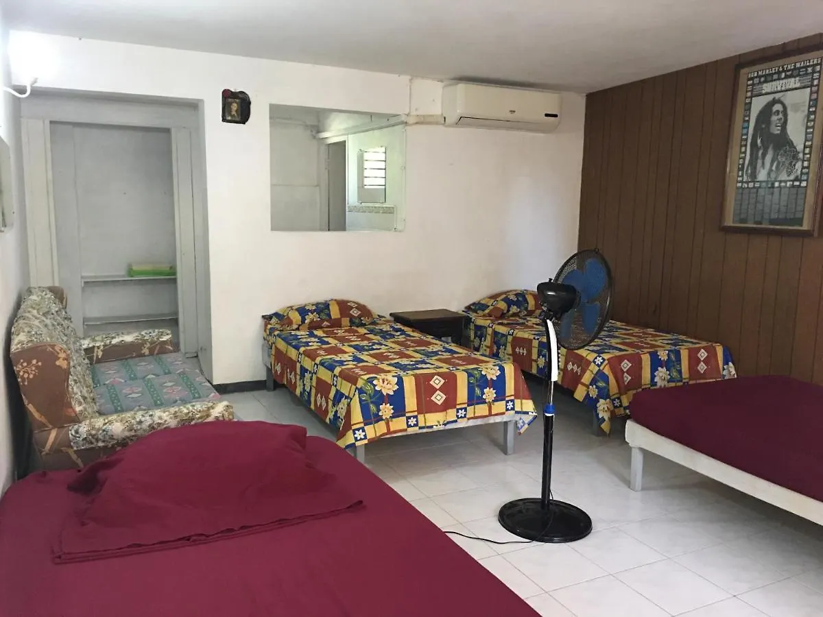 African Symbol Guest House Montego Bay
