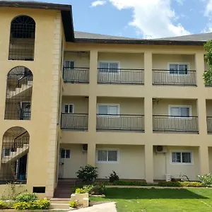Donhead New 3 Apartment Kingston